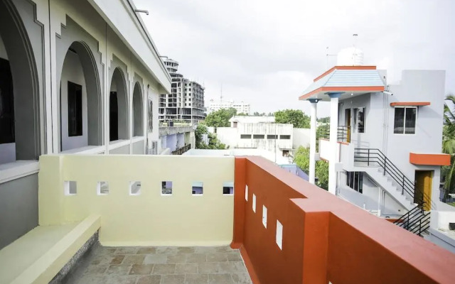 Sri Subbiah Inn By OYO Rooms