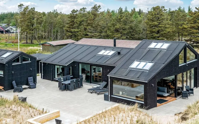5 Star Holiday Home in Albaek