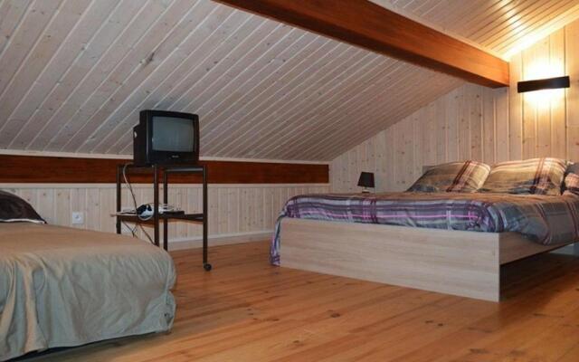 Chalet Font-Romeu-Odeillo-Via, 4 pièces, 8 personnes - FR-1-580-10