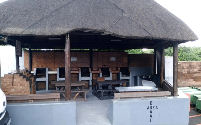 Breezy Seaview- 8 Sleeper unit, On the Beach- Afsaal