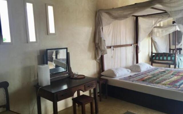 Subira House