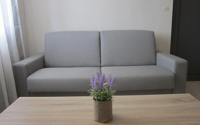 Blue Yard Apartments