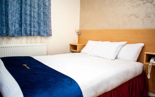 Royal Square Hotel - BHX & NEC