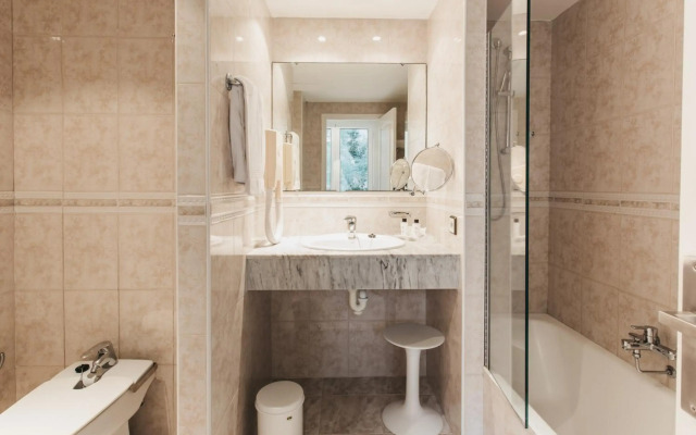 Minura Hotel Cala Galdana & Apartamentos