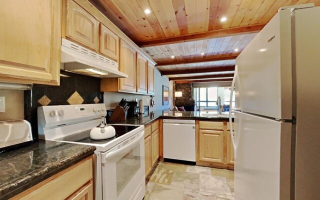 Beautifully Remodeled 2 Bed 2 Bath Condo with Mountain View! Great Location, Close to Slopes! (Unit 302 at 1849) by RedAwning