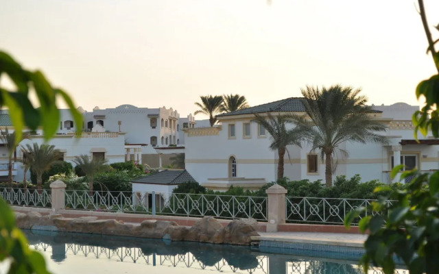 Villa 16