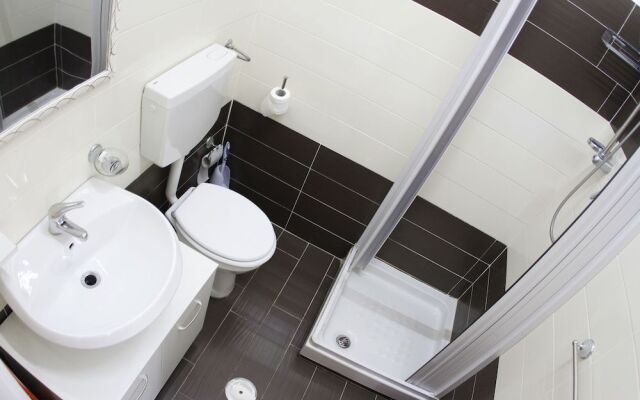 Sleep & Go Naples Airport