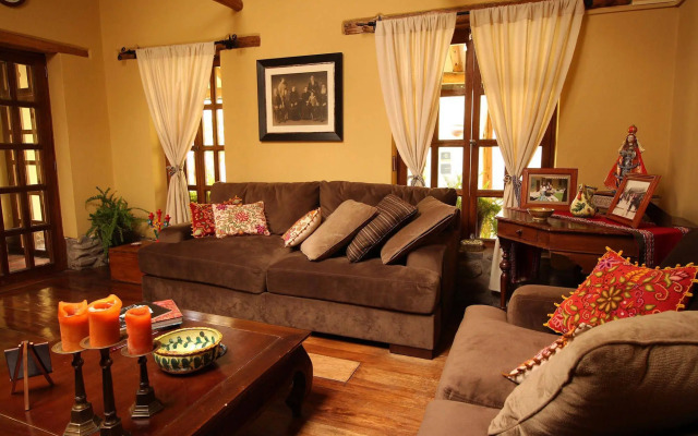 Llipimpac Guesthouse