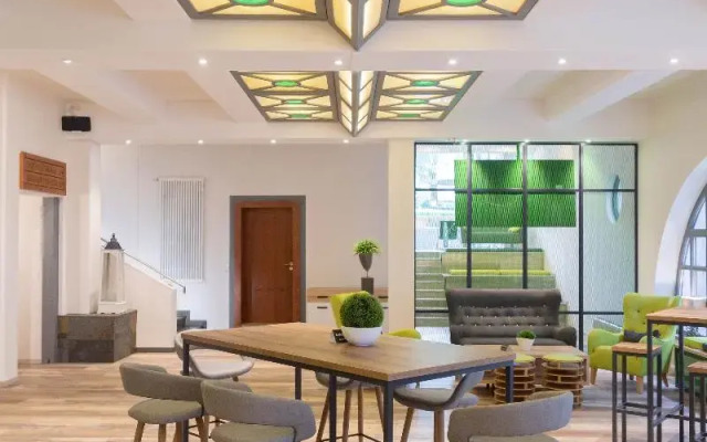 Das Ebertor Hotel & Hostel