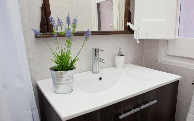 room in girona