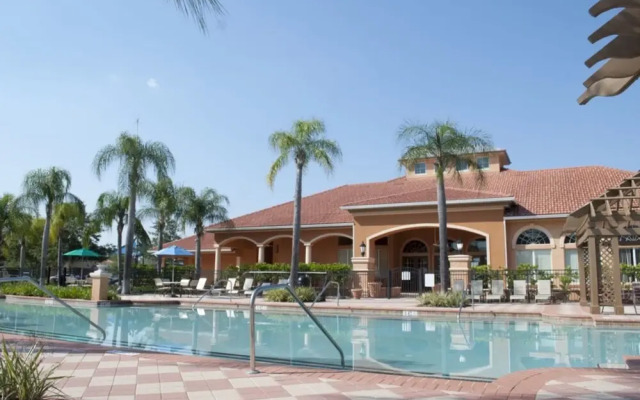 4557 Bella Vida House 6 Bedroom by Florida Star