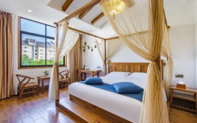 No. 106 Guihua Road Inn