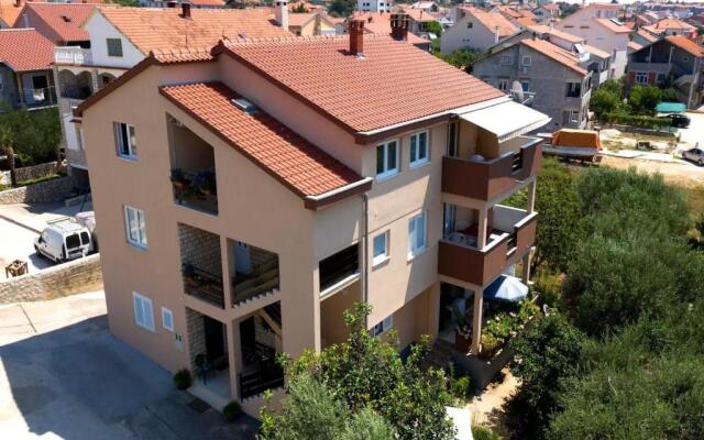 Apartments Maza