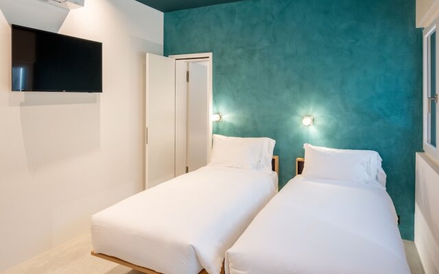 Riva Rooms & Studios