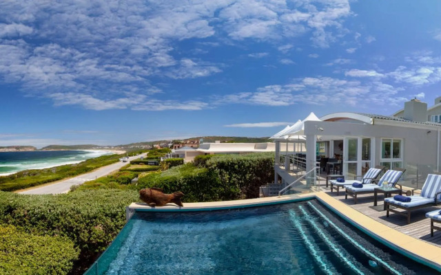 Periwinkle Guest Lodge