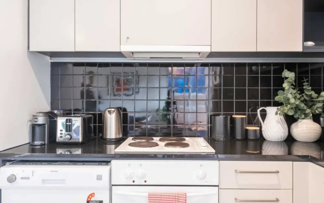 Spacious CBD Apt in the Heart of Melbourne