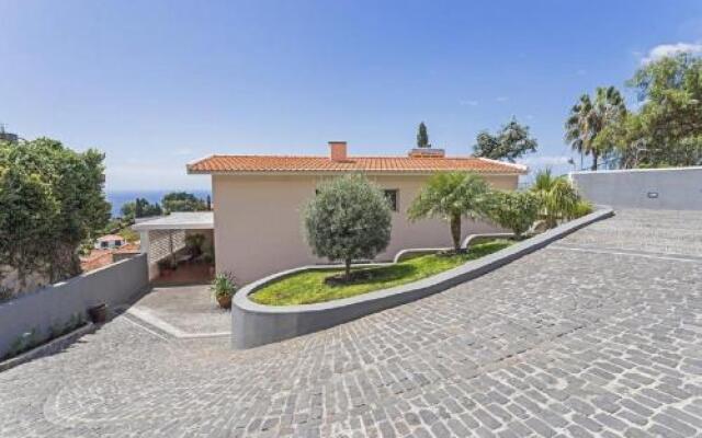 São Gonçalo I By Travel To Madeira