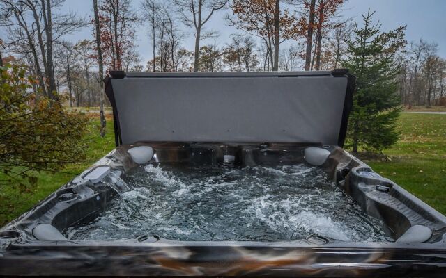 Glacier Paradise 5 Bedroom Townhome