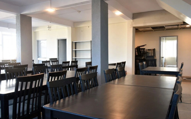 OYO Flagship 37731 Chakan