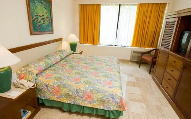 Mayan Sea Garden at Vidanta Acapulco - 5 Nights, Acapulco, Mexico