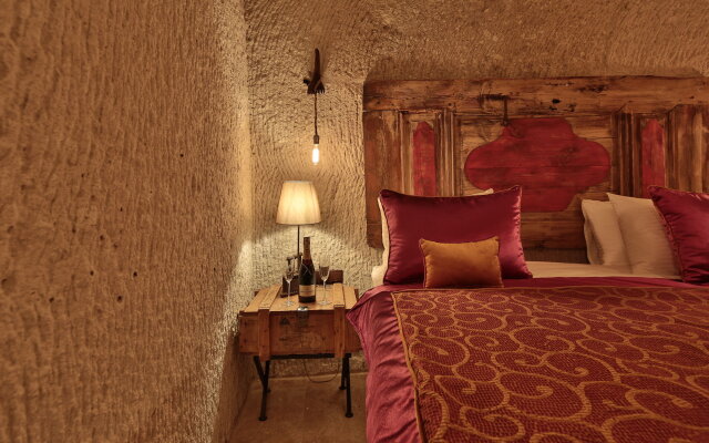 The Owl Cave Hotel