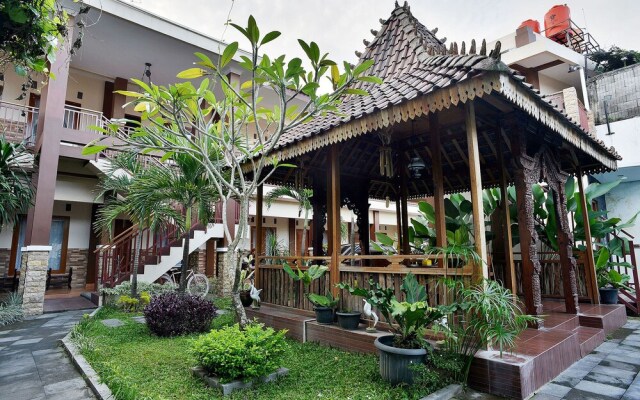 ZEN Rooms Padma Palagan
