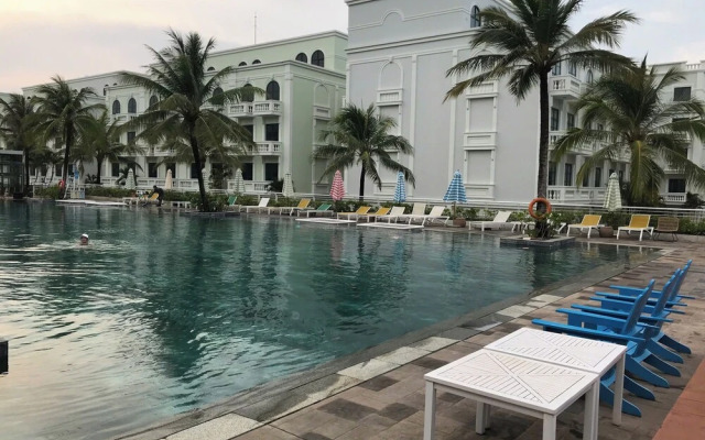 Ha Tay Hotel