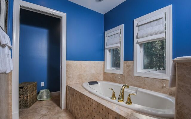 Jewel in Paradise 5 Bedroom House