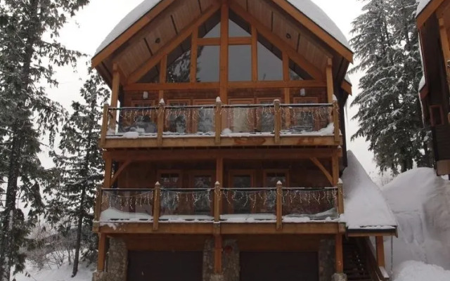 Mountain Town Properties Grey Wolf 5