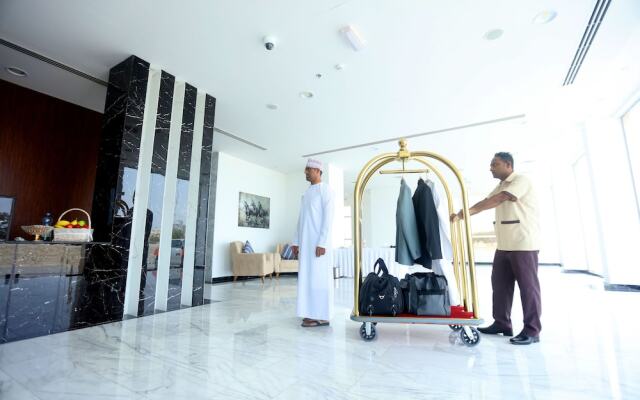 Golden Crown Hotel Al Seeb Muscat