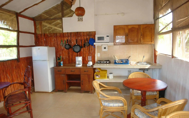 Golden Paradise Hostel