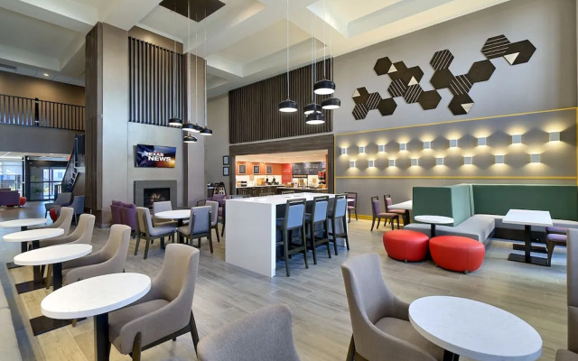 Hampton Inn & Suites Houston-Cypress Station