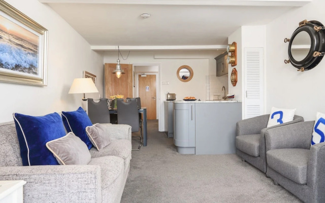 35 The Salcombe
