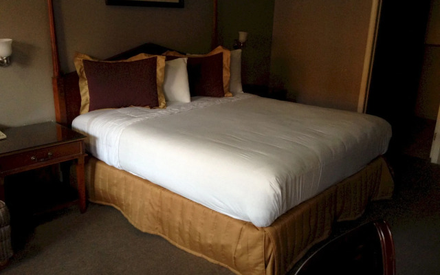 Five Star Inn West Covina