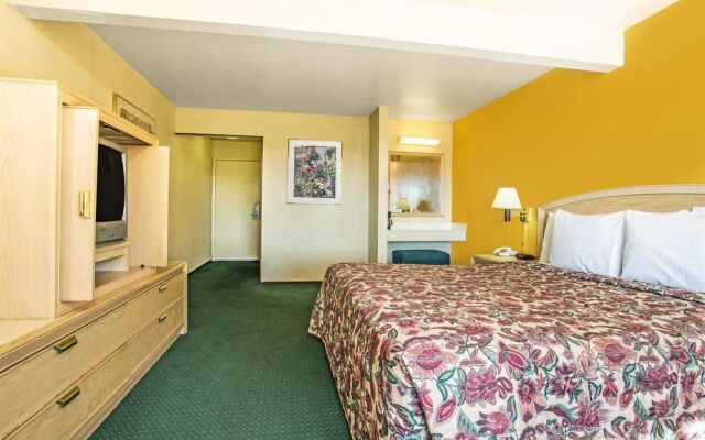 Travelodge By Wyndham Turlock