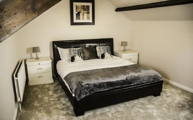 The Old Granary - Holiday Cottage