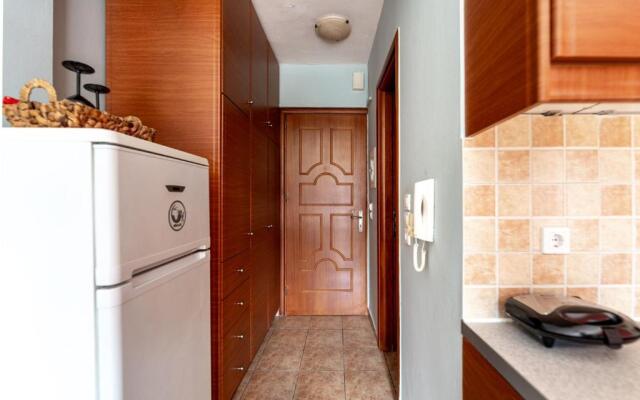 'Bella' studio flat