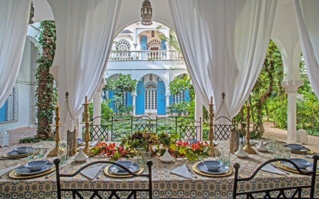 5 Stars Extravagant, 5 Bedroom Riad in el Jadida With Garden and Terra