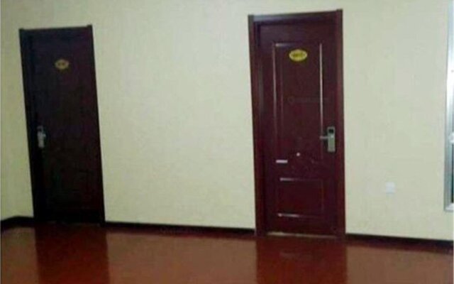 Dezhou Pingyuan Zhongtai Inn