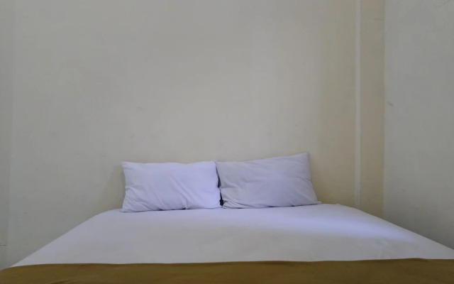 OYO 3499 J8 Hotel