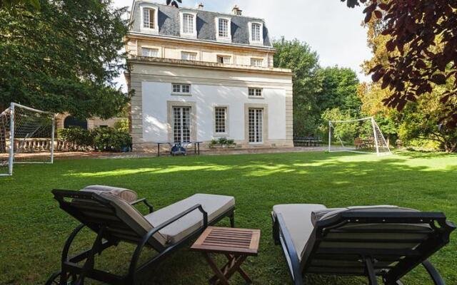 Squarebreak - Hotel Du Duc De Noailles