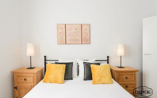 Charming Antiques Market