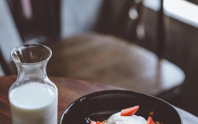 MUZE Hotel Düsseldorf - Handwritten Collection