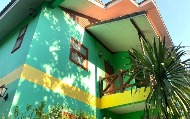 Saensukkho Green Hotel & Resort