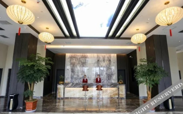 Yunrui Hotel (Dali Dongfang)