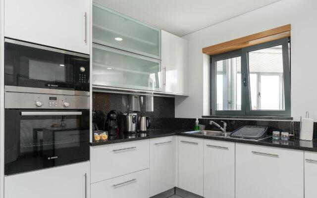 Luxurious Apartment Funchal - Casa Valentina - Rent2U, Lda