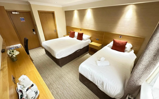 Hill Park Hotel
