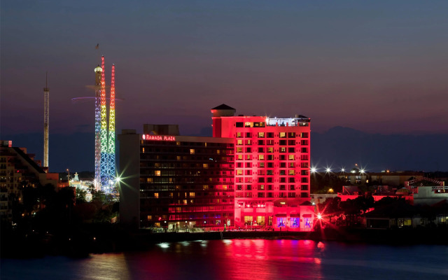 Ramada Plaza by Wyndham Orlando Resort & Suites Intl Drive