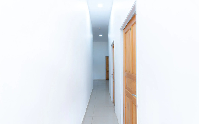 RedDoorz near Hang Nadim Batam Airport