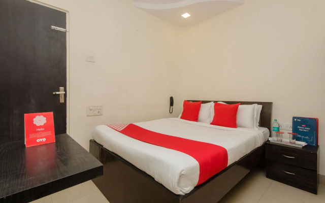 OYO 10103 Hotel Aviva